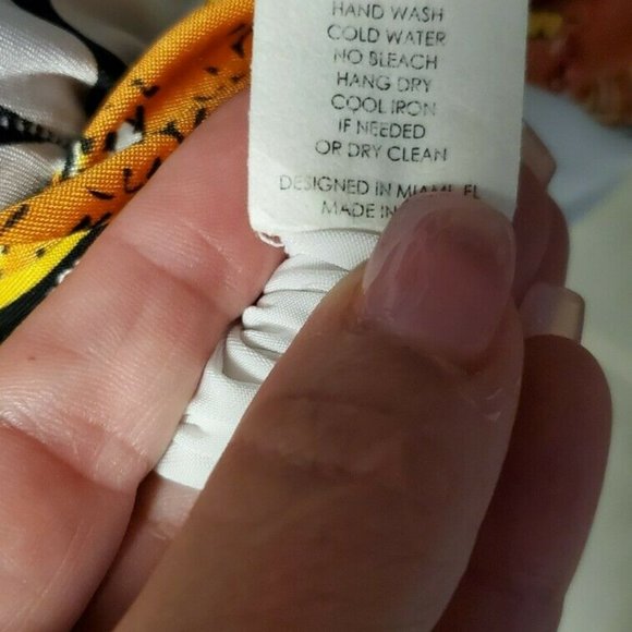 Analili one shoulder dress. - Picture 4 of 4